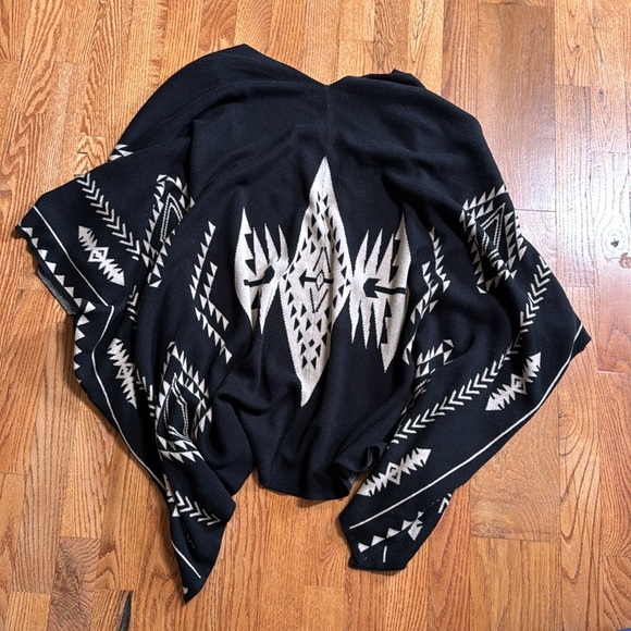 Ruffhewn cotton blend Aztec print poncho cardigan OS - Picture 3 of 3